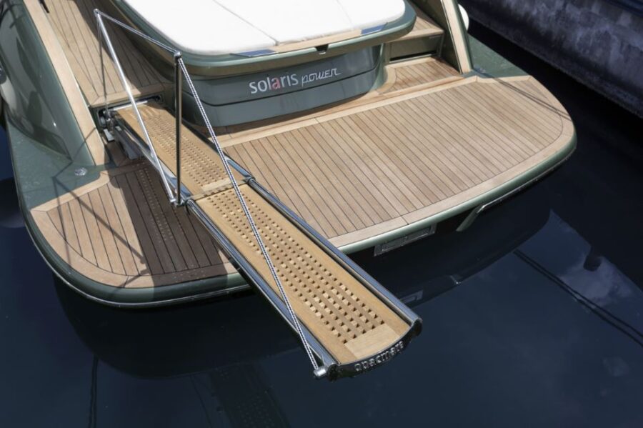 Solaris 44 Open 29