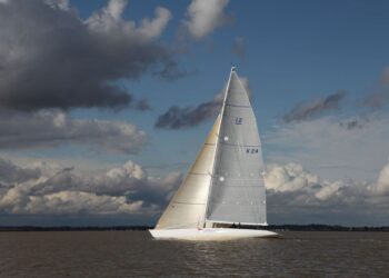 12-Metre Class, CRUSADER 8