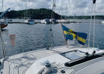 Hallberg-Rassy 44, SUUS 15