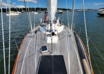 Nautor Swan 391, HALF MOON 9