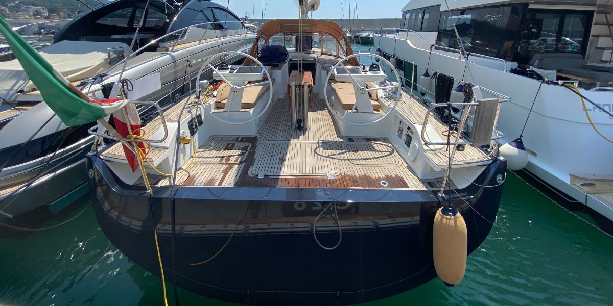 Nautor Swan 48, MIA 1 Main