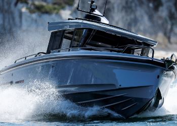 Axopar BRABUS Shadow 900 XC Cross Cabin, SHADOW, Axopar Boats, Axopar BRABUS Shadow 900 XC Cross Cabin