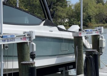 Boston Whaler 280 Vantage, EMMA GRACE 11