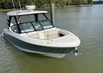 Boston Whaler 280 Vantage, EMMA GRACE 3