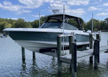 Boston Whaler 280 Vantage, EMMA GRACE 9