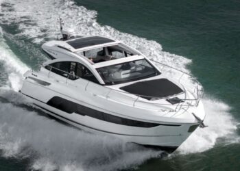 Fairline Targa 45 GT, TOJO 11