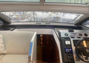 Fairline Targa 45 GT, TOJO 42