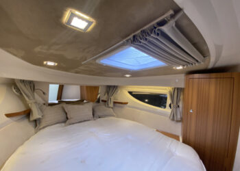 Marex 360 Cabriolet Cruiser, PLANE TO SEA 25