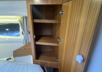 Marex 360 Cabriolet Cruiser, PLANE TO SEA 28