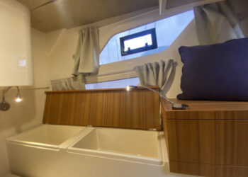 Marex 360 Cabriolet Cruiser, PLANE TO SEA 45