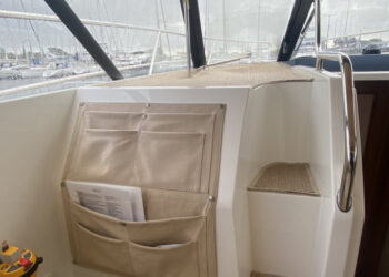 Marex 360 Cabriolet Cruiser, PLANE TO SEA 67