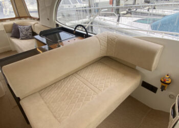 Marex 360 Cabriolet Cruiser, PLANE TO SEA 68