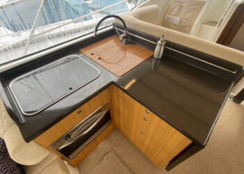 Marex 360 Cabriolet Cruiser, PLANE TO SEA 71