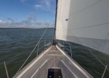 Discovery 55, BLUE HARMONY 13