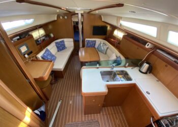 Jeanneau Sun Odyssey 39i, TRILOGY TOO 33