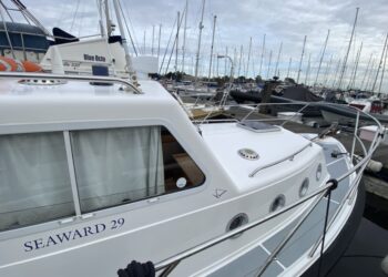 Seaward 29, ENDEAVOUR 8