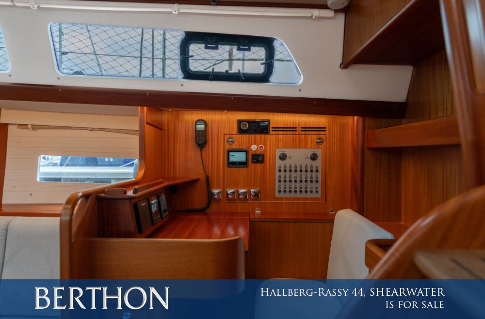 exceptional-hallberg-rassy-44-shearwater-is-for-sale-3