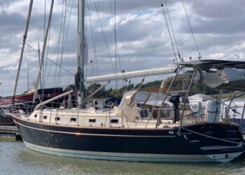 Island Packet 440, SERAPHINA OF CHICHESTER 11